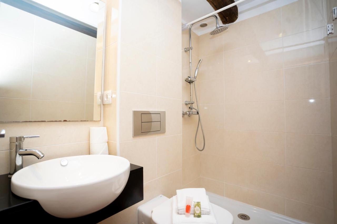 Апартаменти Turistiqa - Ferrol - Triplex Centro Екстер'єр фото
